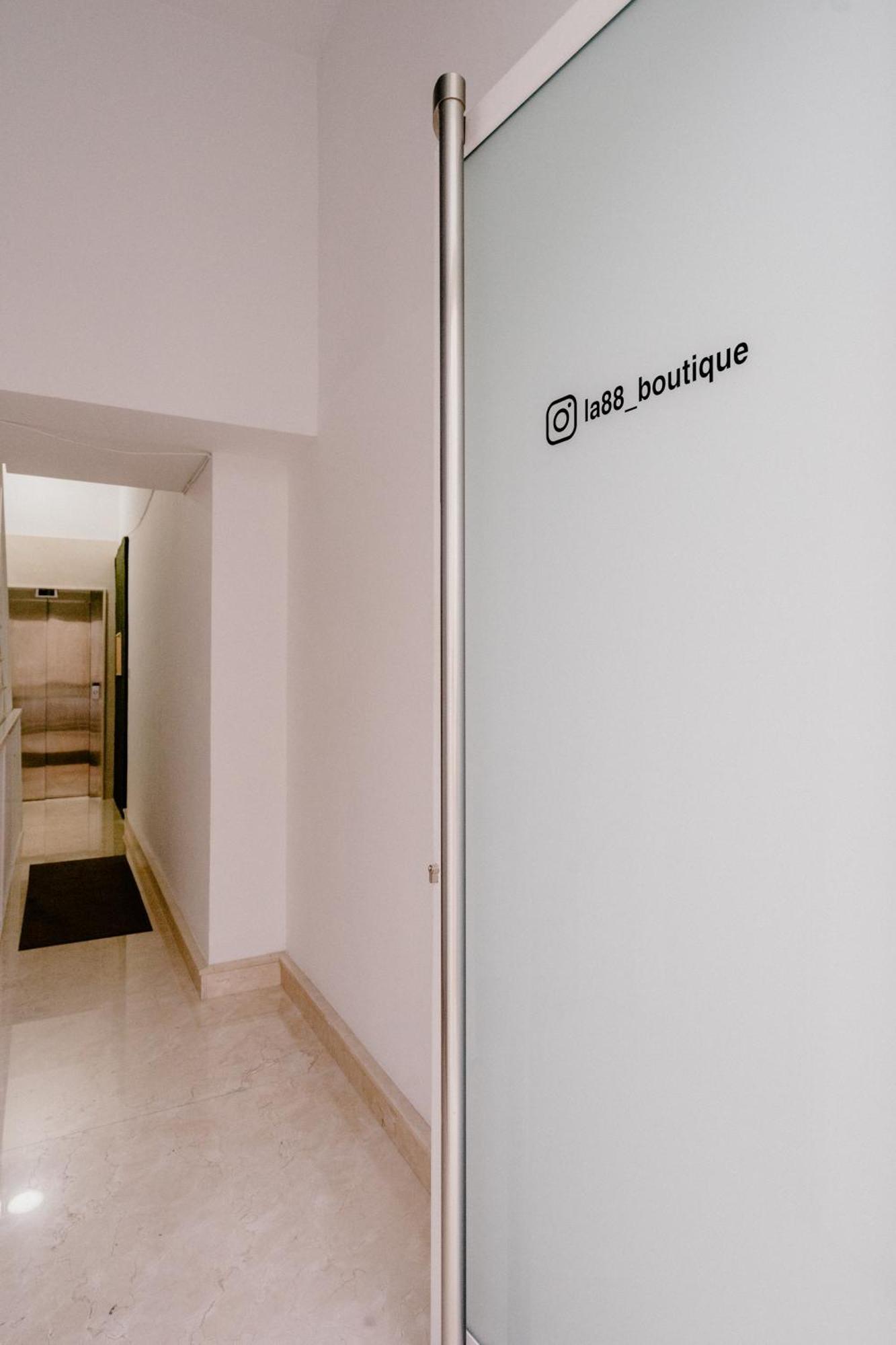 La88 Bayview Ii Apartman